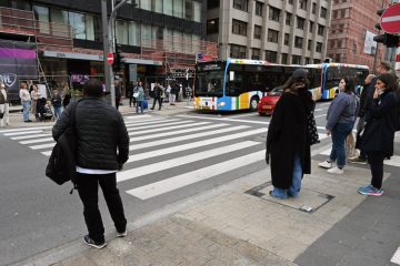 Kommentar / Zebrastreifen-Streit in der Hauptstadt: So hält es der Schöffenrat mit der Transparenz