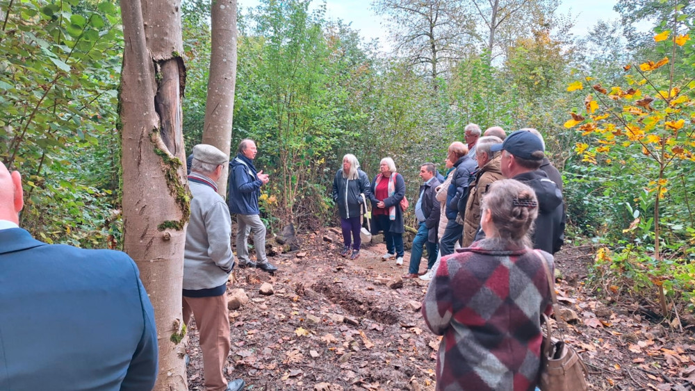 Schrassig / „Ein geschichtlich wichtiger Moment“: Neue Fundstücke erinnern an ehemaliges RAD-Lager