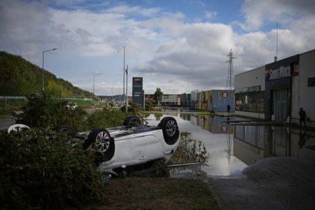 Unwetter / „Ein Trauma“: Frankreich kämpft gegen Wassermassen