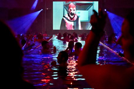 Bildergalerie / House of Horror Cinema: Escher Schwämm lässt Badegäste schaudern