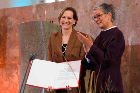 Abschluss Frankfurter Buchmesse / Historikerin Anne Applebaum erhält Friedenspreis des Deutschen Buchhandels