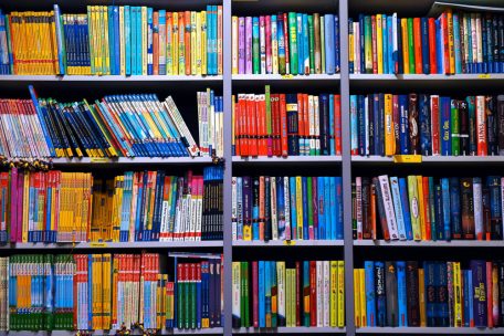 BookAthon / Junge Künstler erstellen zehn Kinderbücher in 24 Stunden