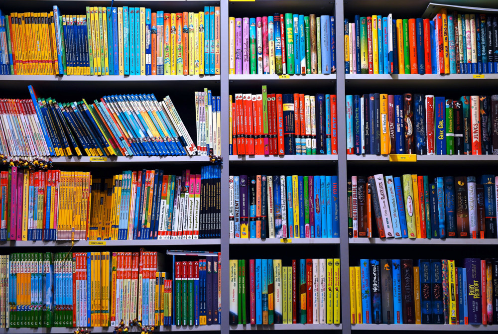 BookAthon / Junge Künstler erstellen zehn Kinderbücher in 24 Stunden
