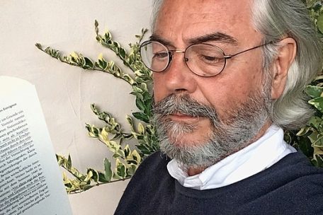 Mil Lorang schreibt seit vielen Jahren Gastartikel für das Tageblatt, die sich mit historischen, sozialen und politischen Themen beschäftigen. Er ist der Autor des Buches „Luxemburg im Schatten der Shoah“.