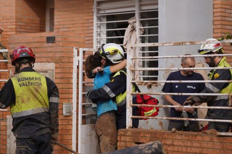Spanien / Zahl der Toten steigt laut Innenminister auf 207