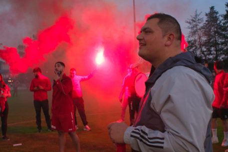„Déi schéinst’ Woch am Joër“ / Träume, Tränen und Thüringer: „352 Football Festival“ präsentierte Dokumentarfilm über die Relegationswoche