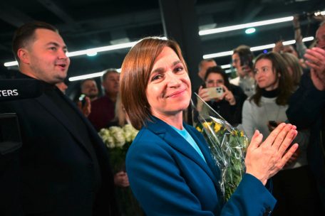 Moldau / Präsidentin Maia Sandu setzt sich gegen pro-russischen Herausforderer durch