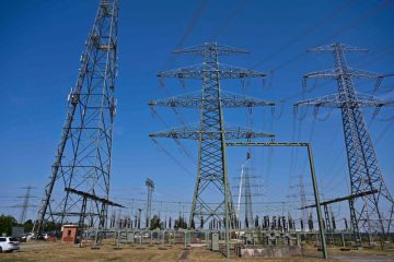 Energiepreise 2025 / Verbraucherschützer prangern Benachteiligung der Privatverbraucher an