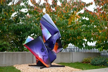 Die Skulptur „Minett Flower“ wurde im Juni bei einem Live-Painting kreiert