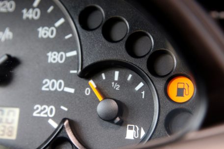 Luxemburg / Beide Benzinsorten werden am Mittwoch wieder teurer