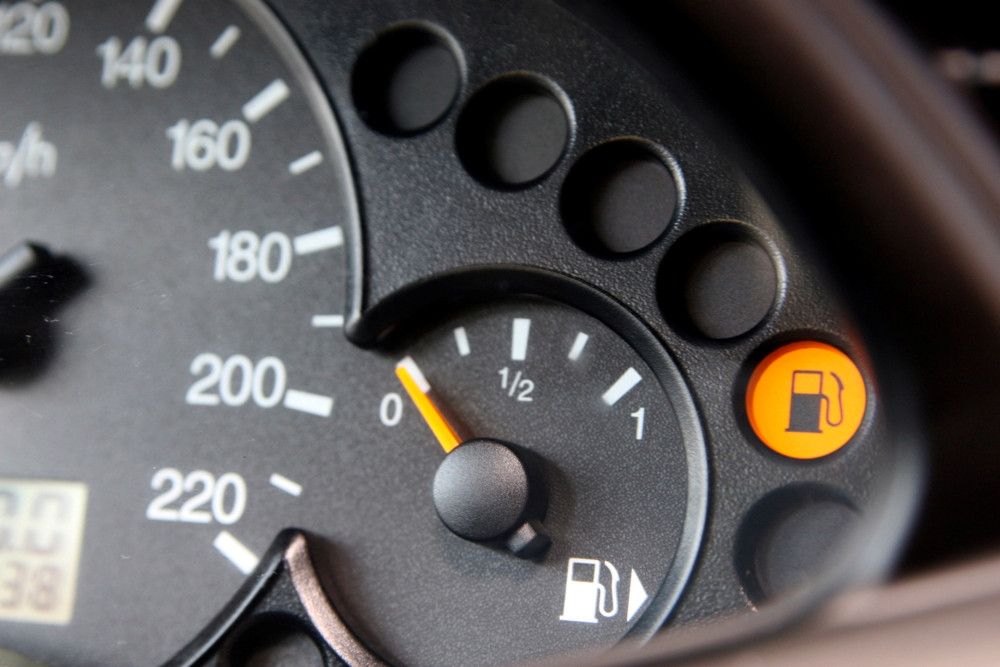 Luxemburg / Beide Benzinsorten werden am Mittwoch wieder teurer