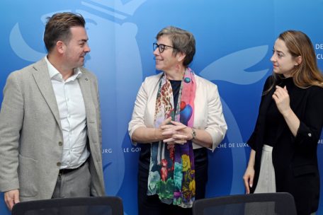 Gemeinsam informierten der Präsident des Syndikats der Apotheker, Alain de Bourcy, Gesundheitsministerin Martine Deprez (CSV) und die Direktionsbeauftragte der „Association luxembourgeoise du diabète“ (ALD) über die Initiativen zum Weltdiabetestag