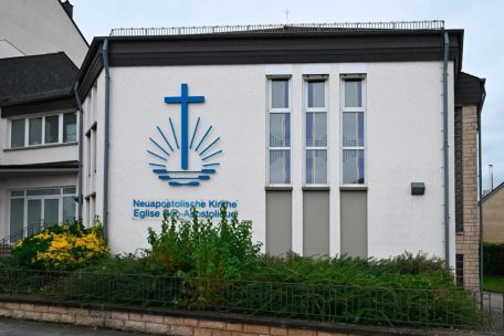 Die neuapostolische Kirche ist in Luxemburg bis heute vertreten. Ihr zentrales Gebetshaus steht derzeit in Gasperich.