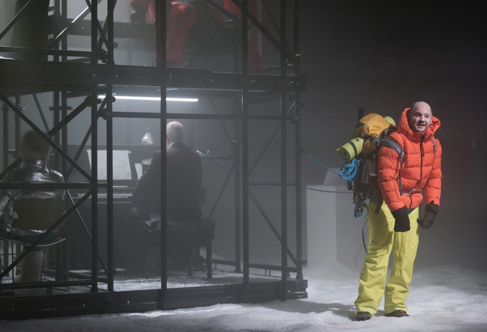 Theater / „Winterreise“, oder: „Wie geht’s euch bei all den schweren Themen?“