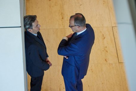 Deutschland / Merz und Mützenich sollen es jetzt für den Kanzler richten