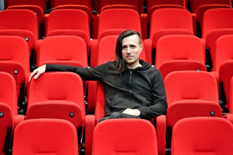 Davide Sacco, der Regisseur von „Saint Joan of the Stockyards“