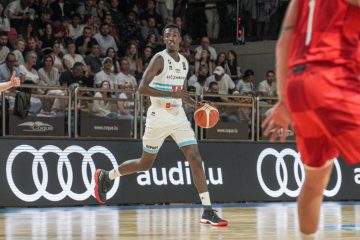 ALBA Berlin / Erste Euroleague-Punkte von Dorian Grosber