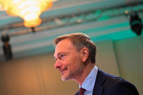 Deutschland / Empörung auf allen Seiten: Plante die FDP das Ampel-Aus?
