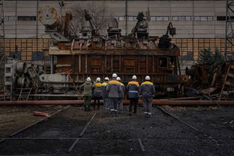 Nach jüngsten Angriffen / Ukraine steht vor neuen Stromabschaltungen