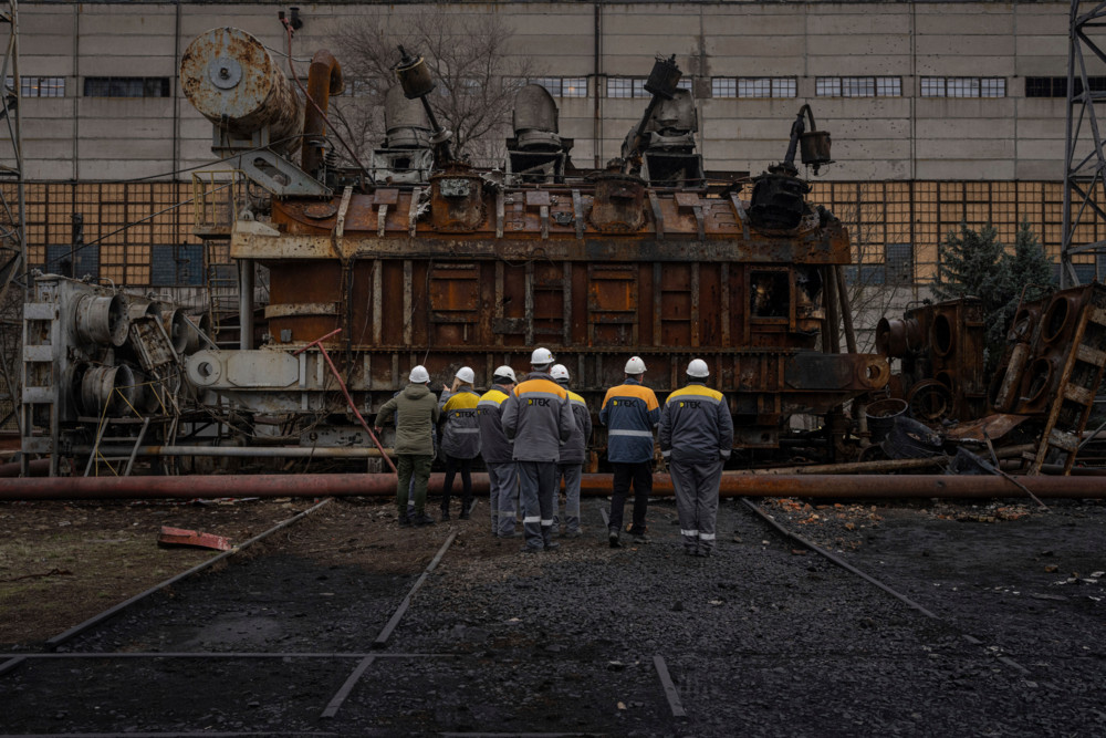 Nach jüngsten Angriffen / Ukraine steht vor neuen Stromabschaltungen