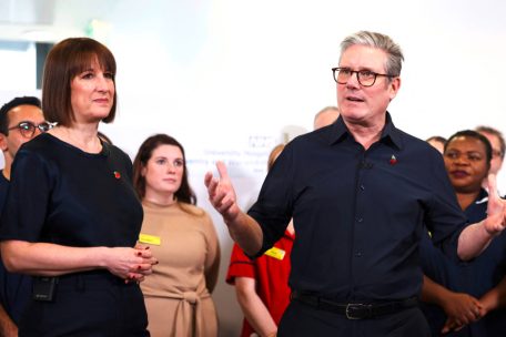 Großbritannien / Muss Finanzministerin Reeves eine Kurskorrektur vornehmen?