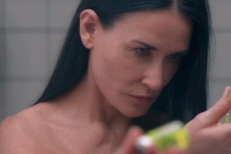 Kino / Zwei Filmexperten bewerten „The Substance“ mit Ikone Demi Moore in einem Pro und Contra 
