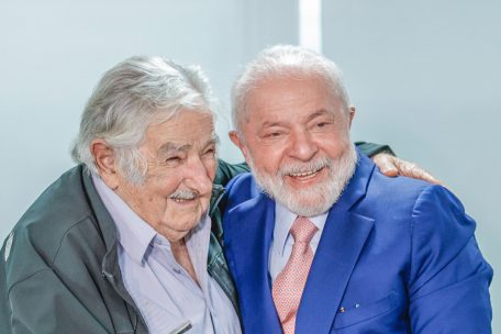 Zwei Galionsfiguren: der Ex-Präsident der República Oriental do Uruguay und Brasiliens Staatschef Luiz Inácio „Lula“ da Silva im Juli 2023