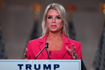 USA / Trump nominiert Verbündete Pam Bondi als US-Justizministerin