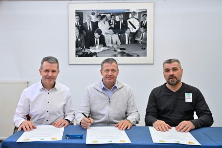 Ralf Uhlenbruch (Perl), Michel Gloden (Schengen) und Christophe Hammes (Apach)