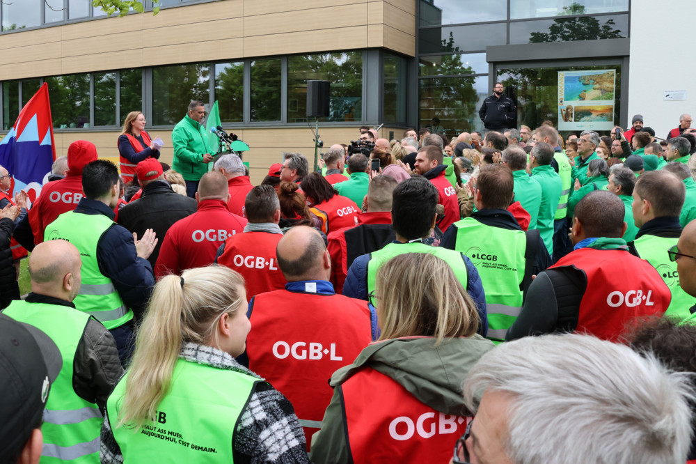 Pflegesektor / Harmonisierung in Sicht: Gewerkschaften und Arbeitgeberverbände unterzeichnen neuen Kollektivvertrag