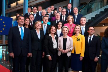 Neue EU-Kommission / Risse in der Koalition: Resultat der Abstimmung ist wenig überzeugend