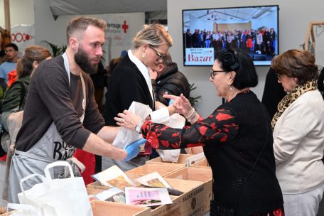 Luxemburg-Stadt / Im Zeichen der Geselligkeit und der Solidarität: Der Basar der „Croix-Rouge“