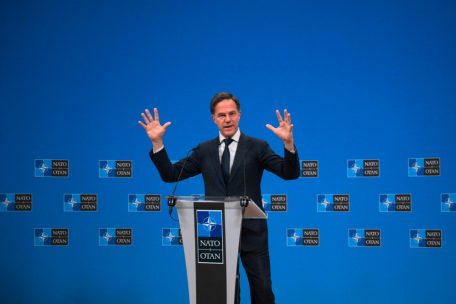 Allianz / NATO will die Ukraine vor möglichen Friedensgesprächen militärisch stärken