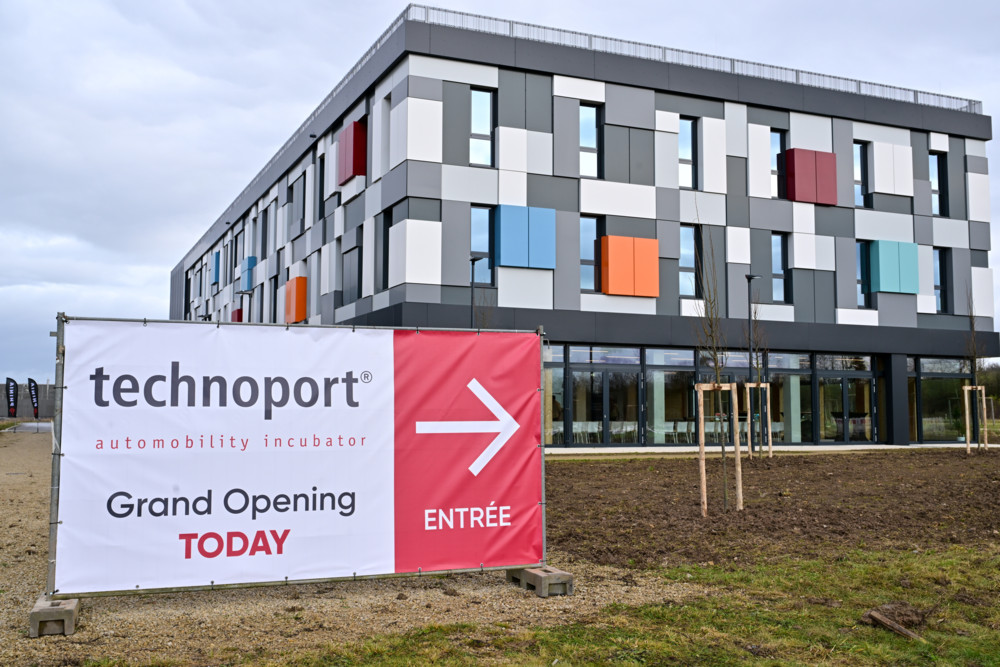 Luxemburg / 40 Millionen für den Automobilsektor – Spezialisierter Firmeninkubator in Bissen eingeweiht