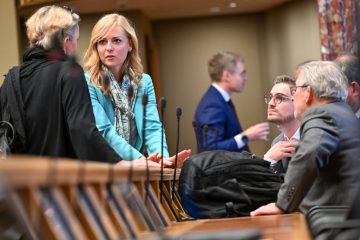 Zwischen Bürger und Behörde / Mehr Beschwerden: Chamber diskutiert über Ombudsman-Bericht