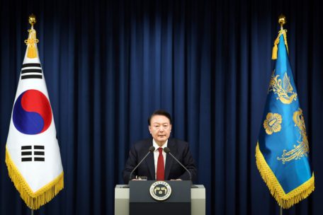 Ostasien / Südkoreas Präsident kündigt Aufhebung von Kriegsrecht an