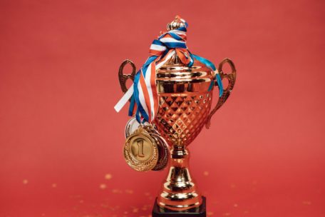 Editorial / Gäbe es Auszeichnungen für Kulturdebatten, würde die Politik dieses Jahr leer ausgehen