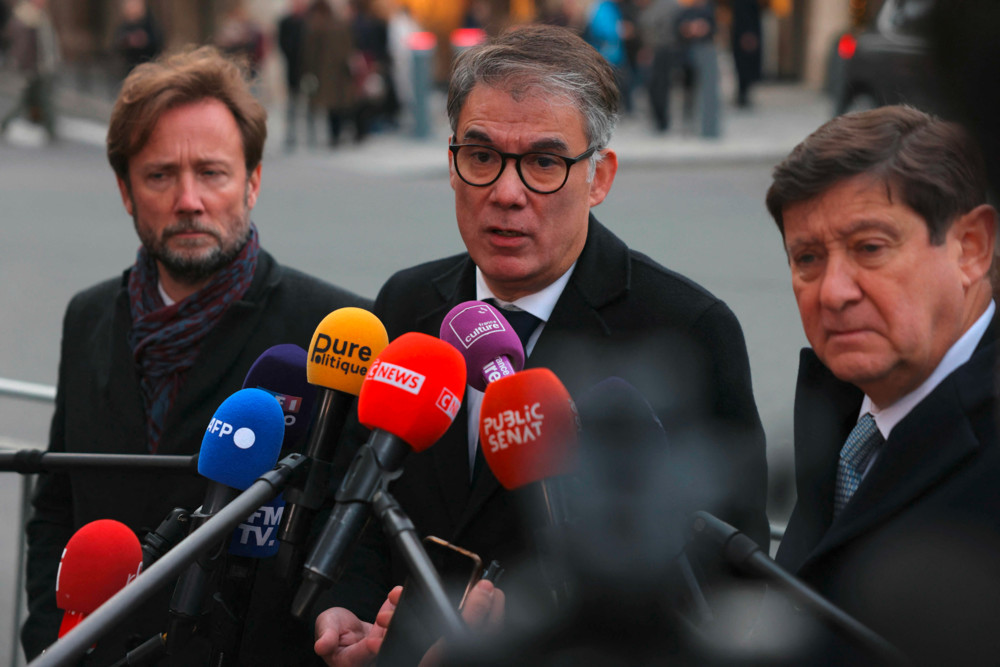 Frankreich / Macron will neuen Premierminister „in 48 Stunden“ ernennen