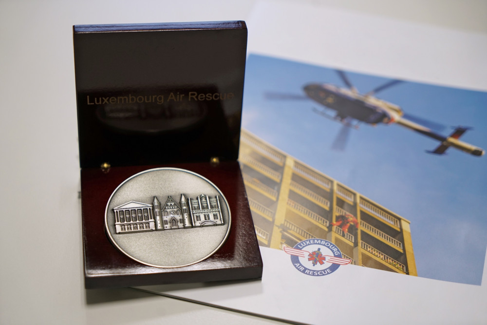 Auszeichnung / Luxembourg Air Rescue erhält Prix Benelux für Rettungseinsatz in Lüttich