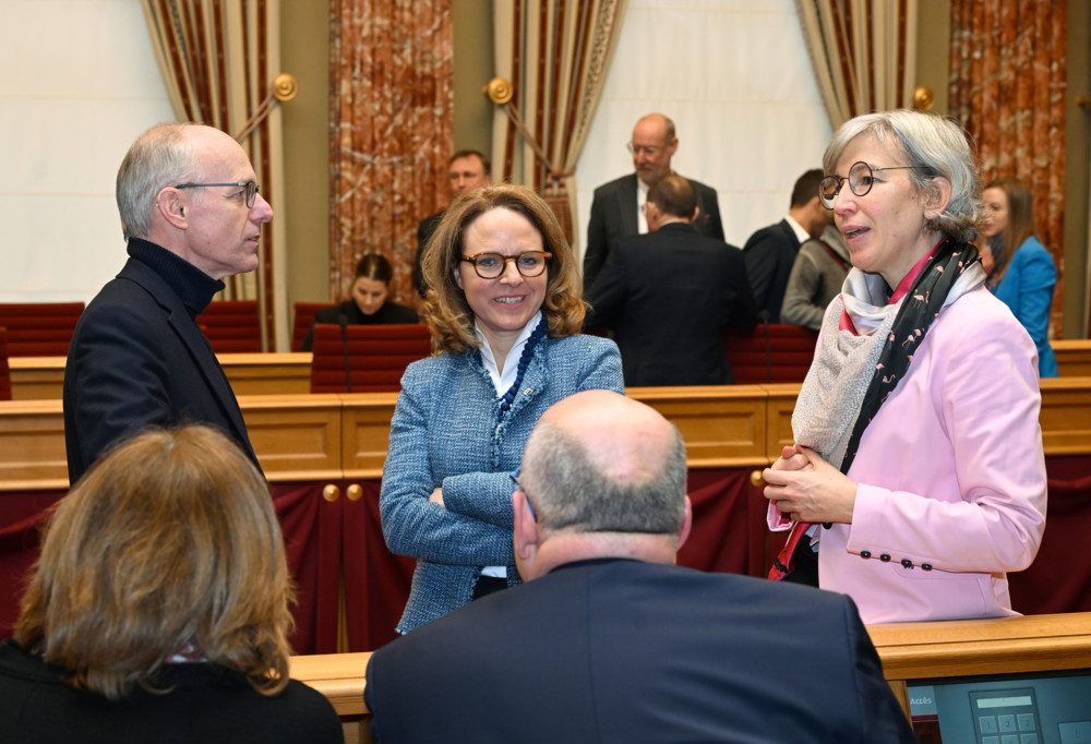 Budget 2025 / Fortschritt durch Technik: Corinne Cahen stellt Bericht in der Chamber vor