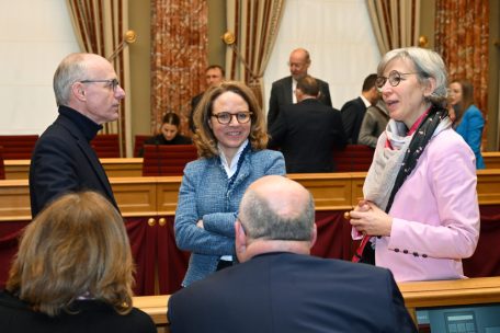 Budget 2025 / Fortschritt durch Technik: Corinne Cahen stellt Bericht in der Chamber vor