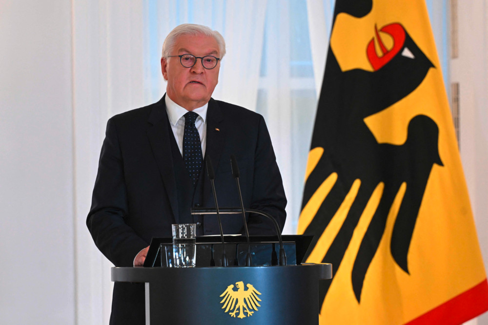 Deutschland / Bundespräsident macht Weg für Neuwahl frei