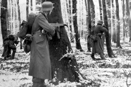 Deutsche Soldaten während der Ardennenoffensive