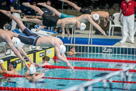 Joao Carneiro ist erst kürzlich über 100 Meter Brust zweimal unter einer Minute geblieben