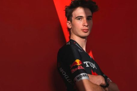 Arno Wallenborn im Tudor-Trikot. Das gleiche Outfit werden auch Arthur Kluckers und Luc Wirtgen erhalten, die für das Profi-Team fahren