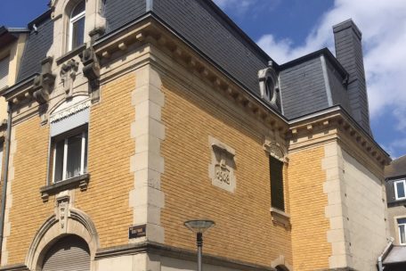 Esch / Kläger bekommen recht: Allgemeiner Bebauungsplan muss abgeändert werden