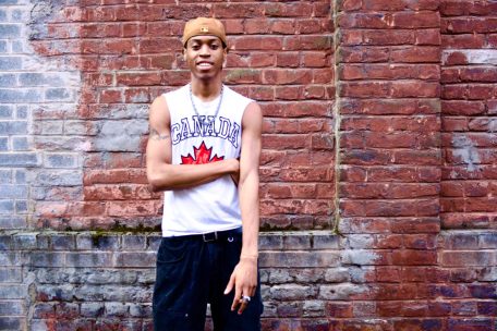 F&uuml;r einen Auftritt in &bdquo;Capitani&ldquo; nahm Cibango eine problematische Rolle in Kauf