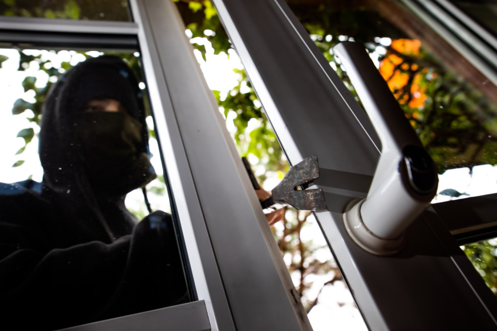 Luxemburg / Polizei nimmt Einbrecher in der Hauptstadt und in Reckingen fest