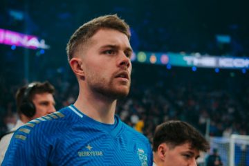 Fußball / Teil eines neuen Fußballzirkus: Wie der Bürdener Mathieu Michels die Icon League erlebt hat