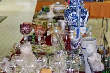 Remerschen / Schätze, Geschichten und Gemeinschaft: Von Veteranen und Neulingen auf dem Trödelmarkt